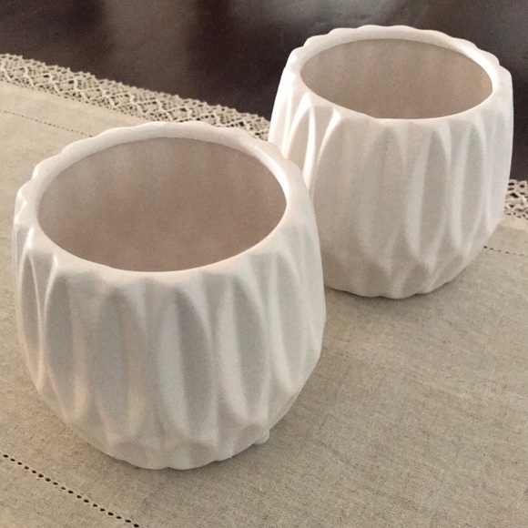 Other - 2 Brand New Planters